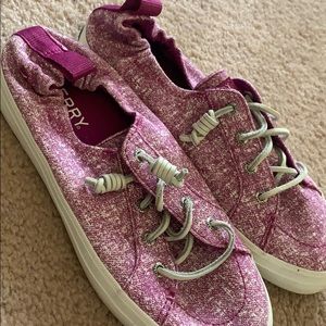 women’s barely worn sperry